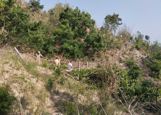 वन क्षेत्रबाट रातको समयमा अवैध उत्खनन, तीन जना पक्राउ