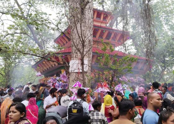 ढोढनाको राजदेवी मन्दिरमा चण्डी पूर्णिमा मेला, बिहानैदेखि भक्तजनको भिड