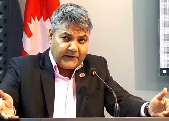 गोकुलविरुद्ध उग्र कमेन्ट ‘सबैभन्दा बढी अपराधी र गुण्डा पाल्ने एमाले’