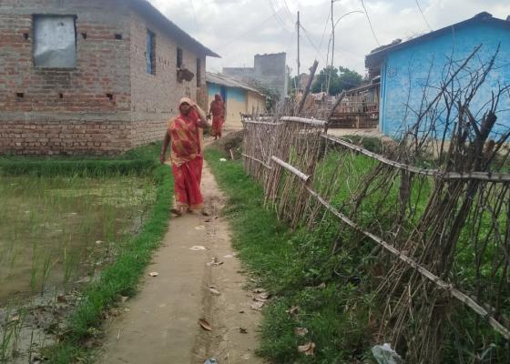 जनप्रतिनिधीको वेवास्ताले बाटो विहिन बरियारपट्टीका दलित बस्ती