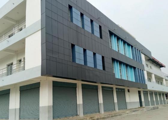 स्थानीय, प्रदेश र सङ्घीय सरकारले करोडौँ खर्चिएर बनाएका दर्जनौँ व्यापारिक भवन प्रयोगविहीन स्थानीय, प्रदेश र सङ्घीय सरकारले करोडौँ खर्चिएर बनाएका दर्जनौँ व्यापारिक भवन प्रयोगविहीन